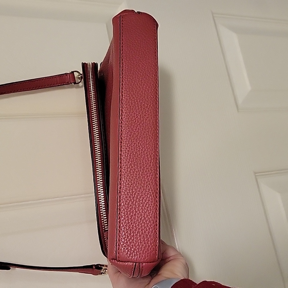 Kate Spade purse - Picture 3 of 10